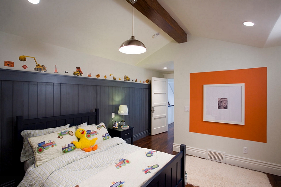 Boys' bedroom in black, white and pumpkin orange