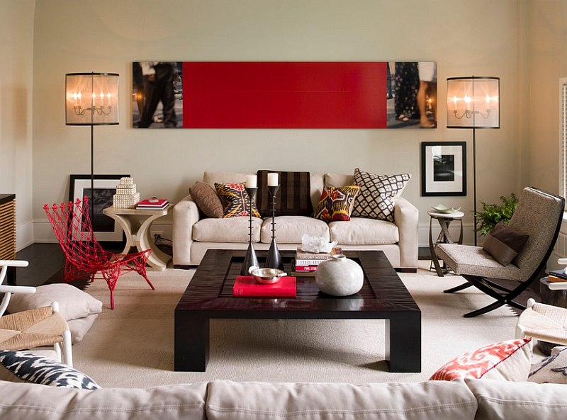 Contemporary living room with smart use of red accents [Design: Thom Filicia]