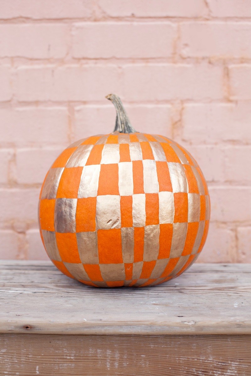 DIY Halloween Pumpkin Decorating Projects