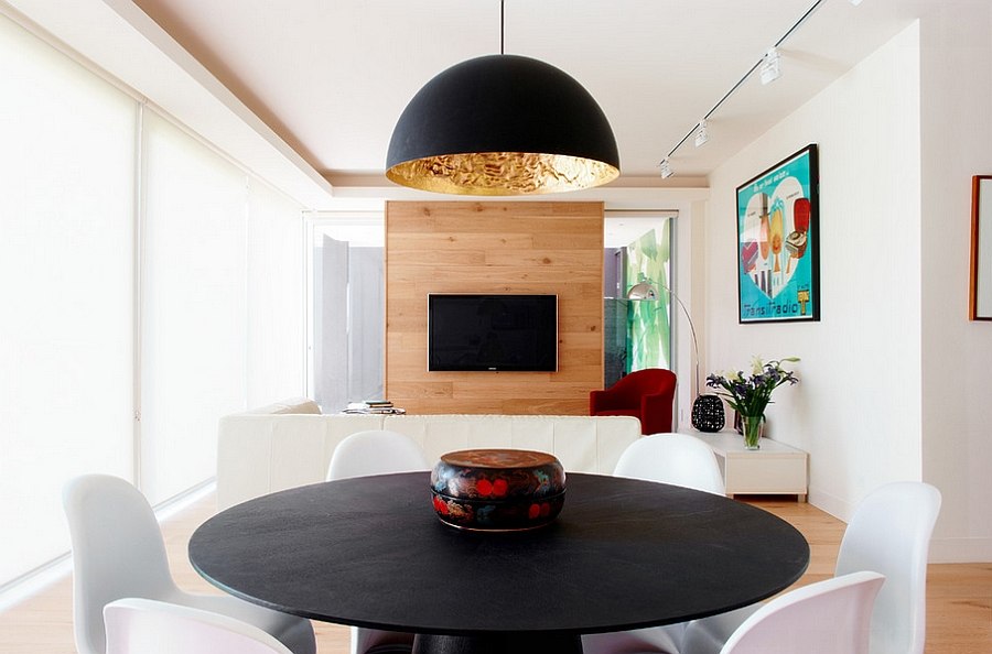 Gorgeous dining area with a hint of gold