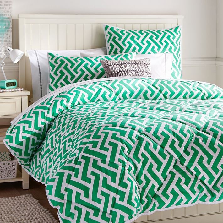 Green geometric comforter and sham