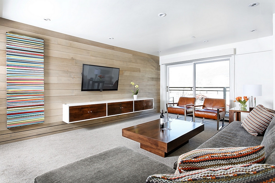 Grey stain riftsawn oak accent wall in the living room