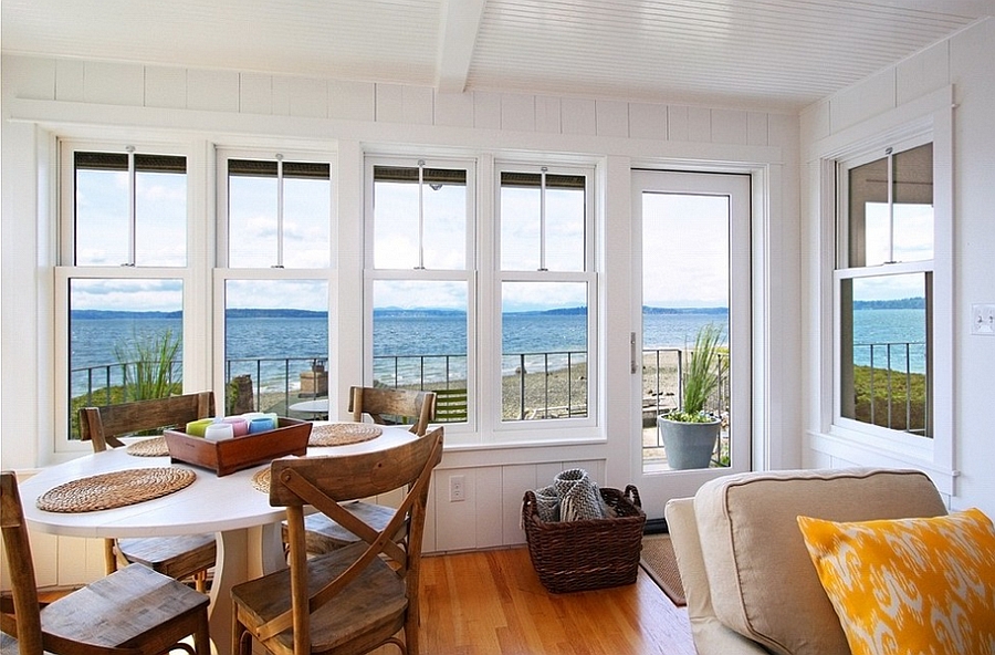 Keeping the focus on the view outside [Design: West Seattle Window & Door]