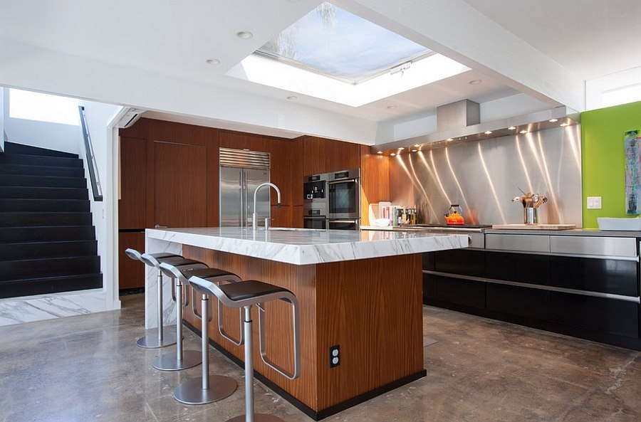 Modern kitchen with Caesarstone and Marble countertops