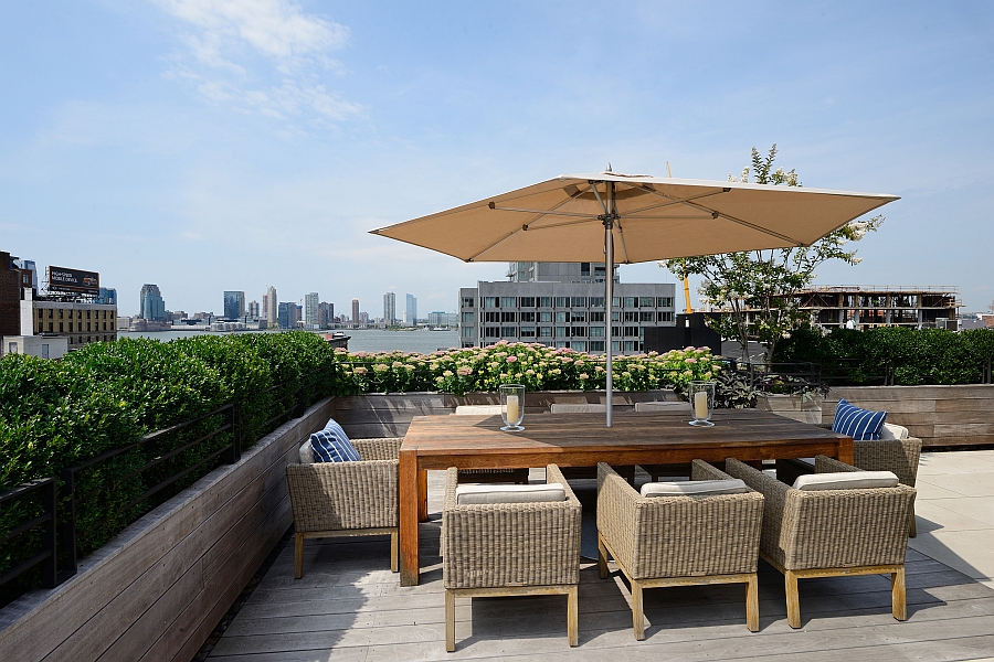 Outdoor formal rooftop dining area of the NYC Penthouse