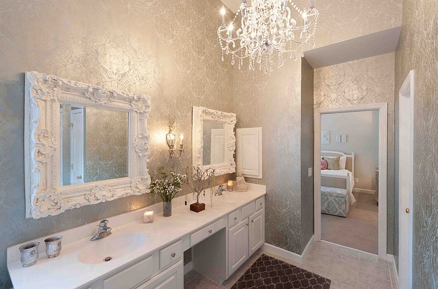 Perfect way to use metallic silver in the bathroom