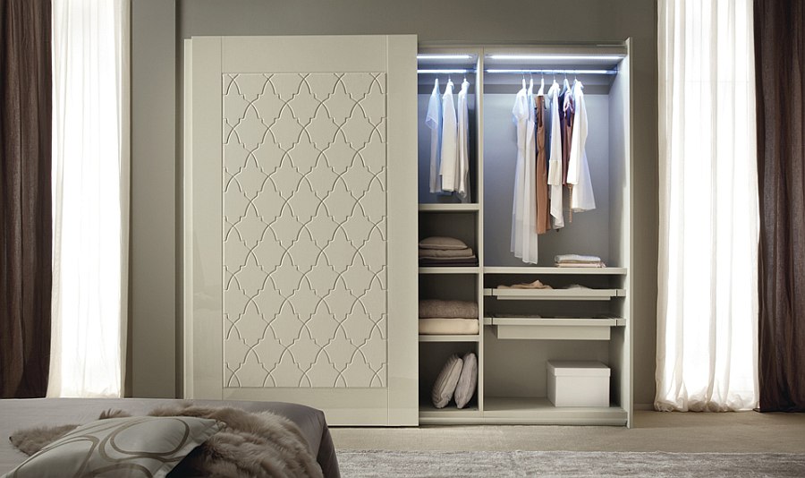 Trendy bedroom wardrobe with a feminine appeal