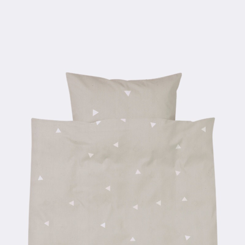 Triangle-motif bedding from Ferm Living