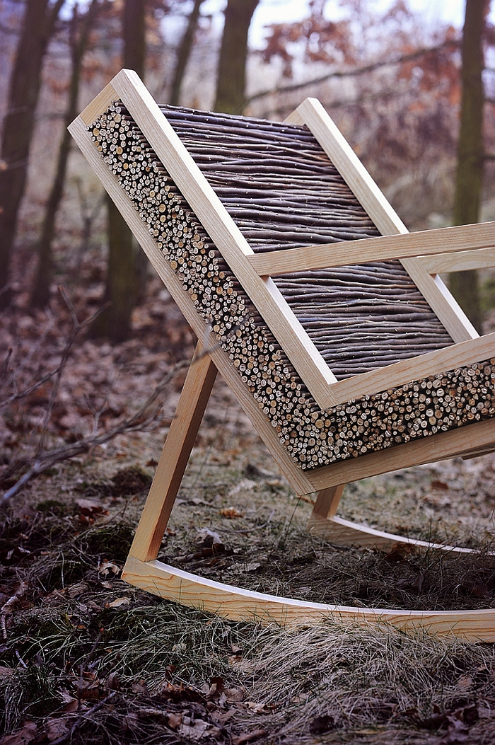 Haluz: Scandinavian-Inspired Rocking Chair With Willow Branches