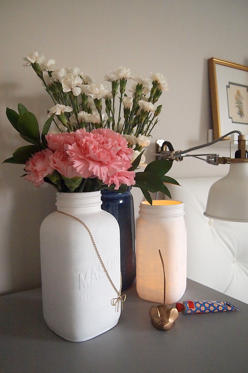 DIY mason jar vase and candleholder