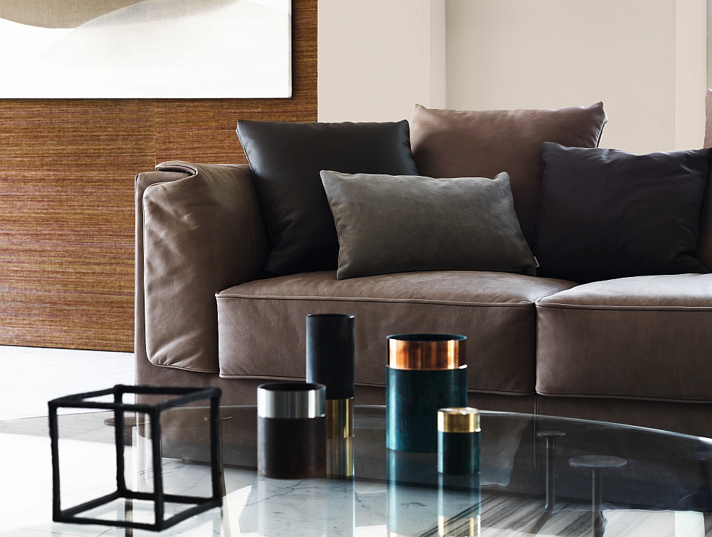 Elegant modern sofas exude style and softness