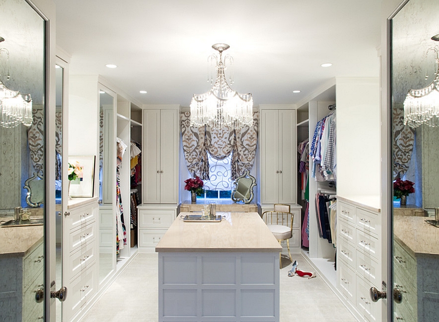 Gorgeous closet with a feminine touch