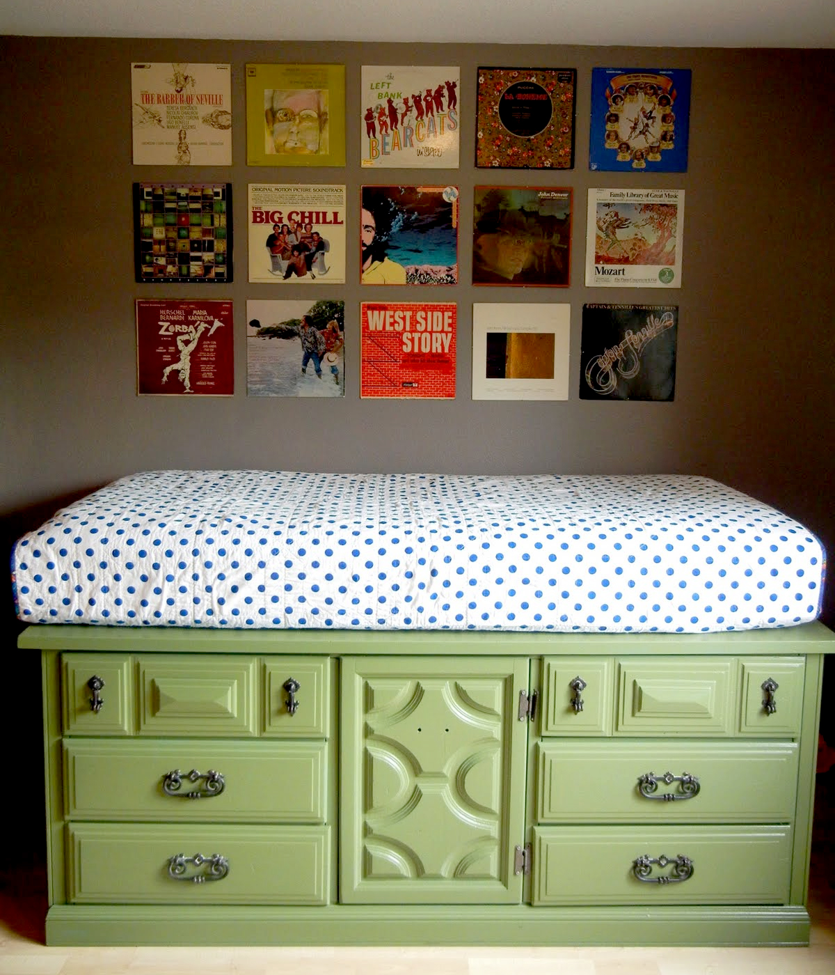 cabin bed with drawers