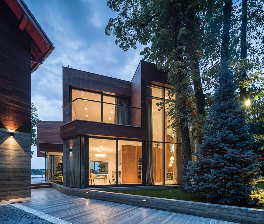 Radiant Romanian Villa Offers Expansive Lake & Forest Views