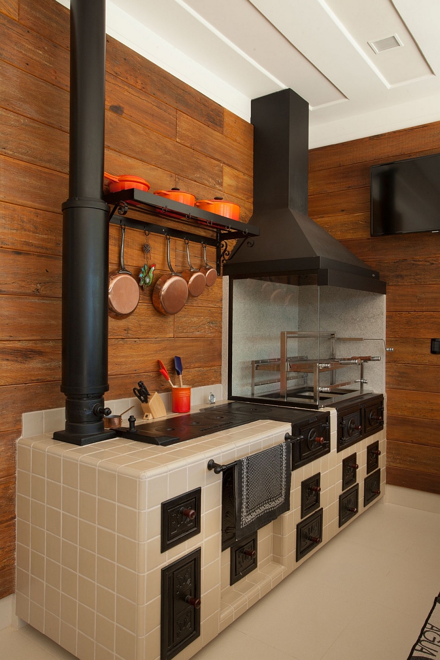 Modern kitchen design with a touch of rustic style