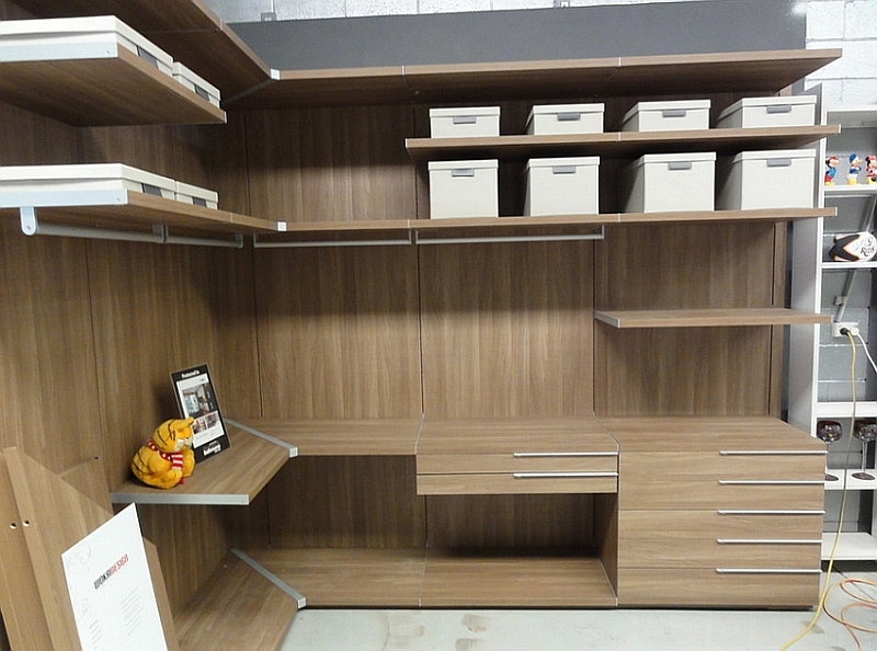 Nicchia open wardrobe in beautiful walnut