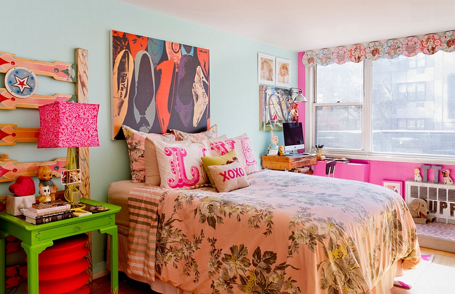 Pink unites the various elements of the room [Design: Apartment Jeanie]