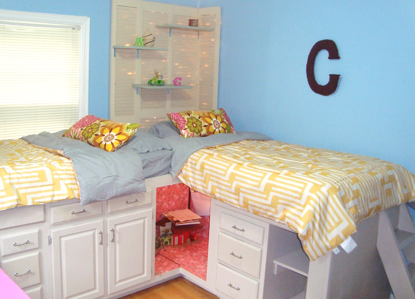 8 Diy Storage Beds To Add Extra Space, Build A Twin Bed With Storage