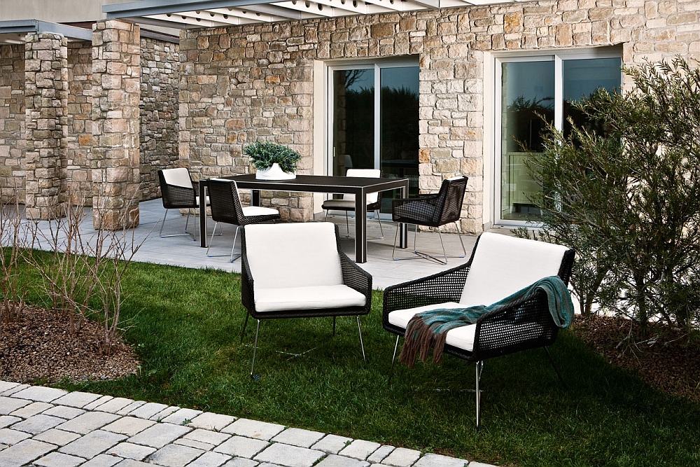 Weather resistant cushions make the Avalon collection perfect for the outdoors