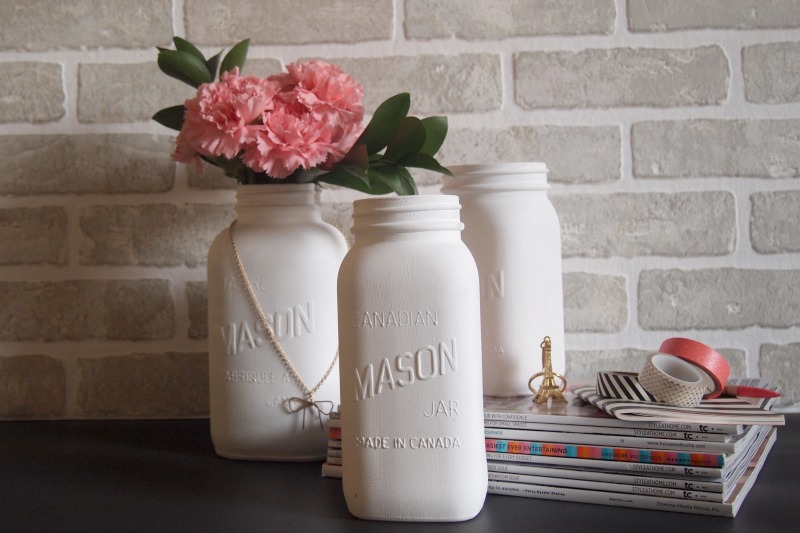 White painted mason jar decor