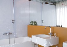 A-splash-of-yellow-for-the-contemporary-bathroom-217x155