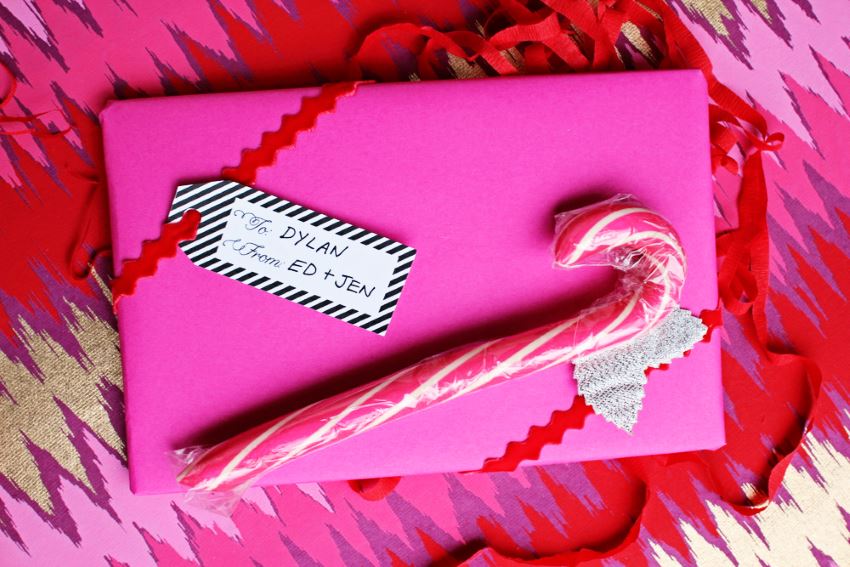 Bright gift wrap idea from The Sweetest Occasion