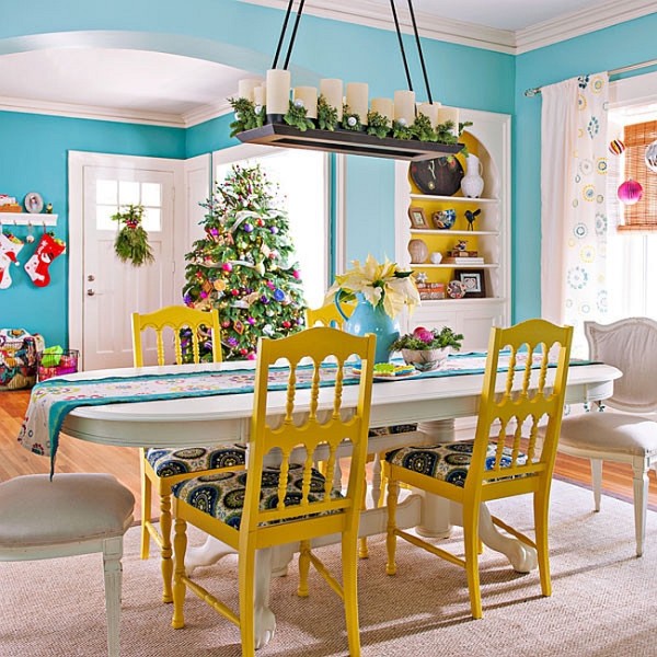 21 Dining Room Christmas Decorating Ideas with Festive Flair!