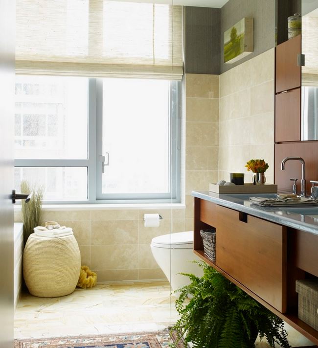 Comfy New York bathroom filled with texture