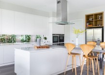 Contemporary-kitchen-island-with-an-extended-breakfast-nook-217x155