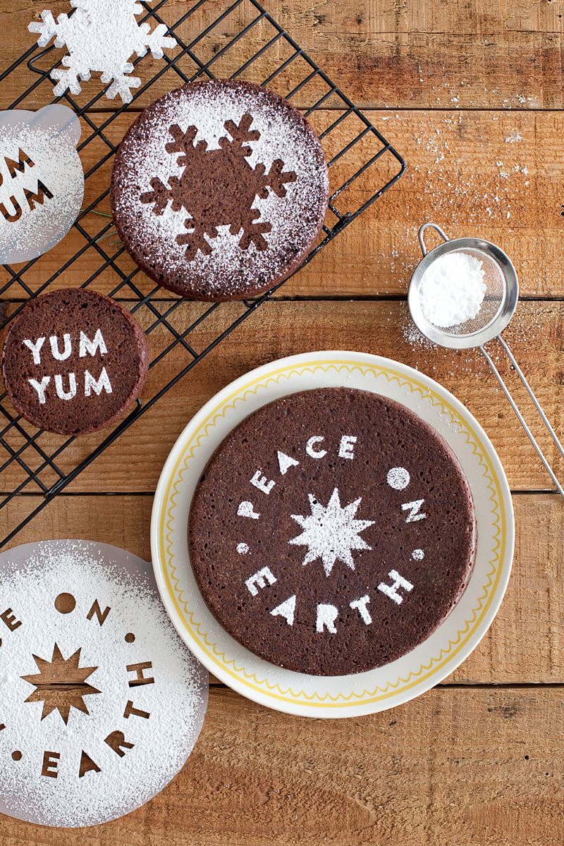 DIY dessert stencils