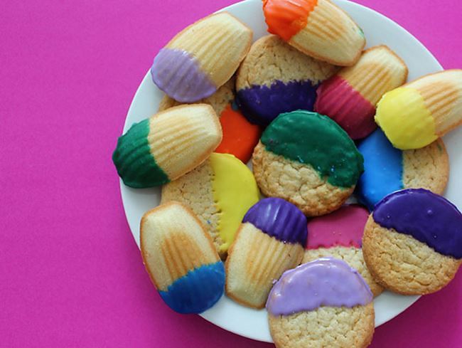 Dip Dye Cookies from Brit + Co.