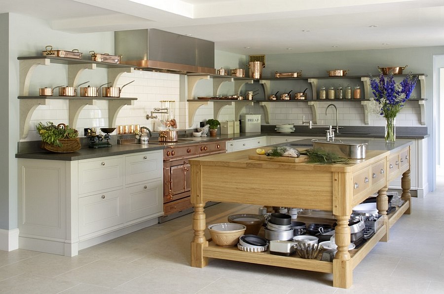 Edwardian style kitchen with La Cornue oven in glittering copper