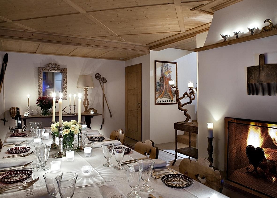 Fabulous dining room with fireplace