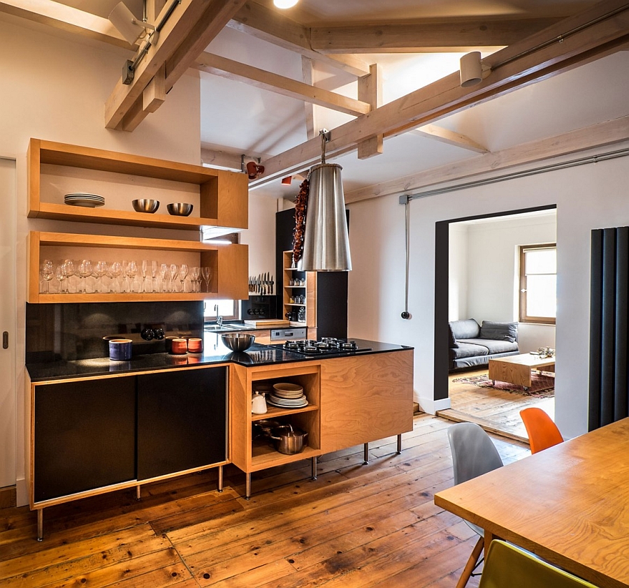 Gorgeous open kitchen wooden shelves steal the show