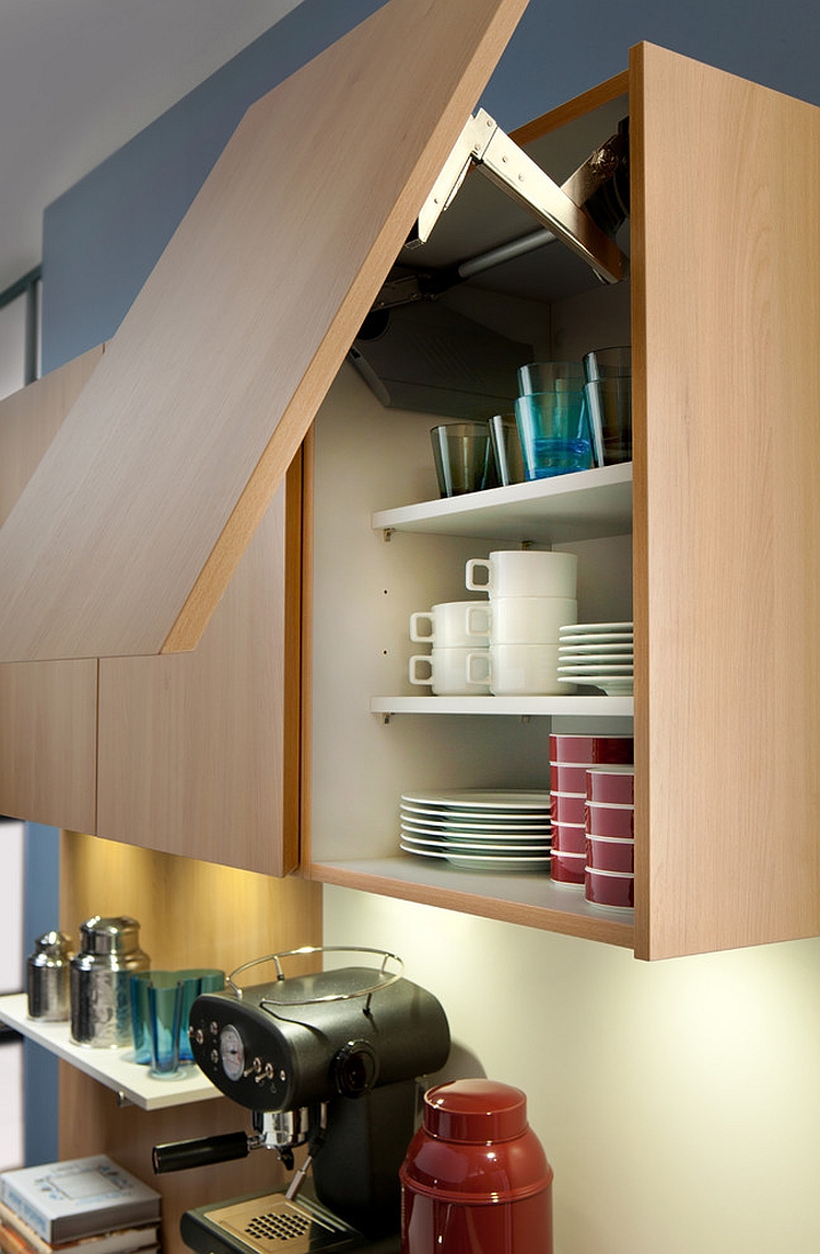 Handleless cabinetry option for the minimal modern kitchen