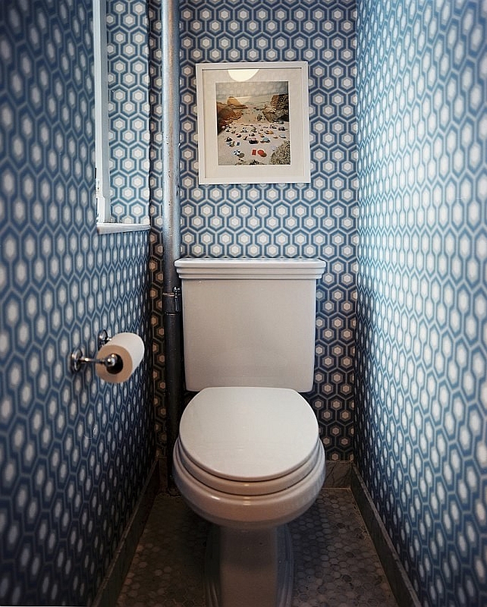 Iconic David Hicks wallpaper is a show stopper! [From: Delishhh Blog]