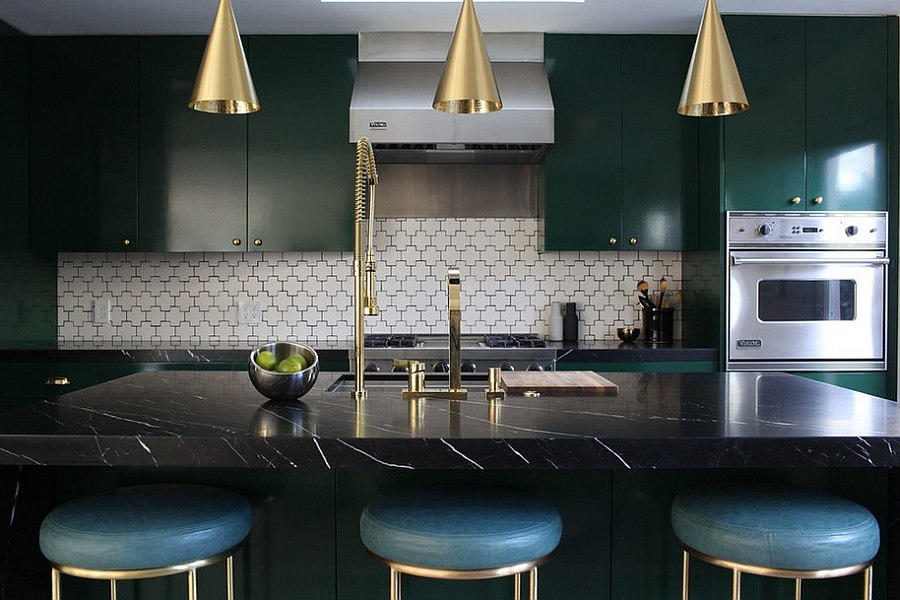 Midcentury kitchen with a touch of golden charm!