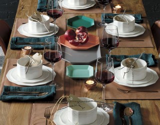 Design a Dazzling Christmas Table