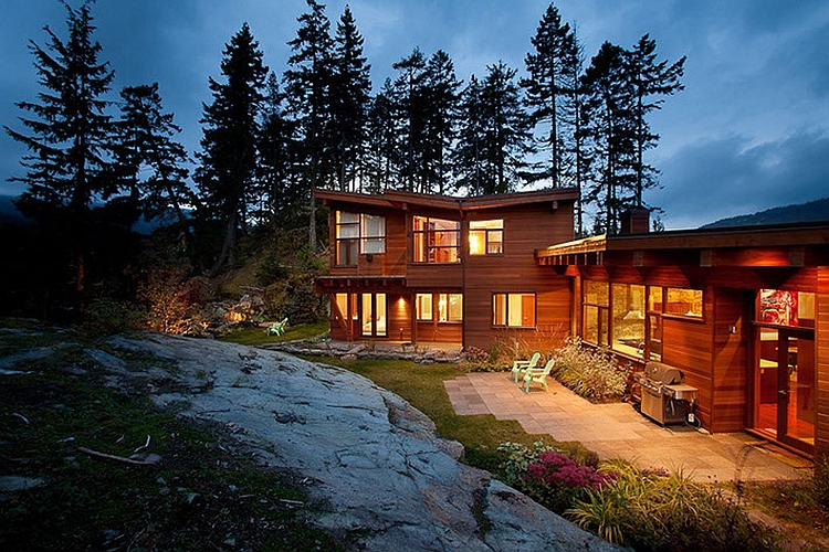 Panoramic Chalet in Whistler, Canada with beautiful lighting