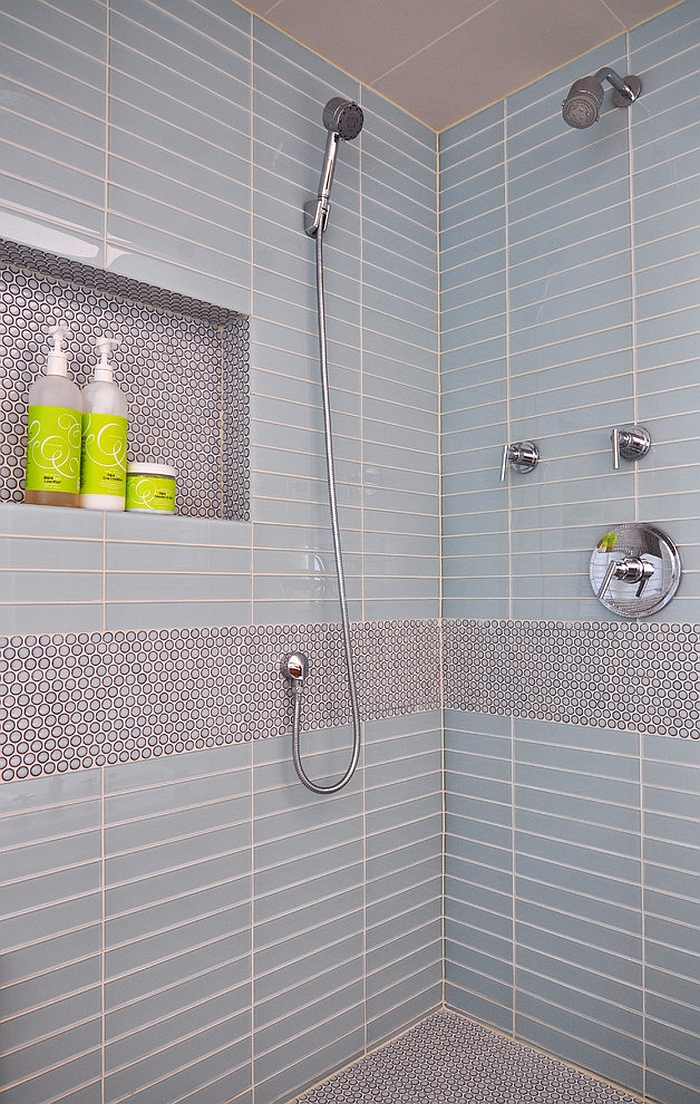 Penny tiles used to create an accent feature in the contemporary bathroom [Design: Habitar Design]