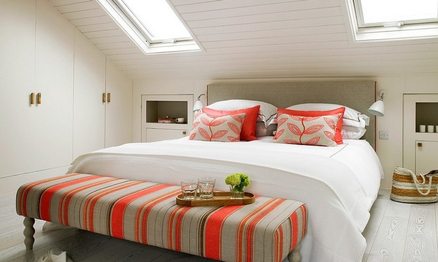 23 Stylish Bedrooms That Bring Home the Beauty of Skylights!