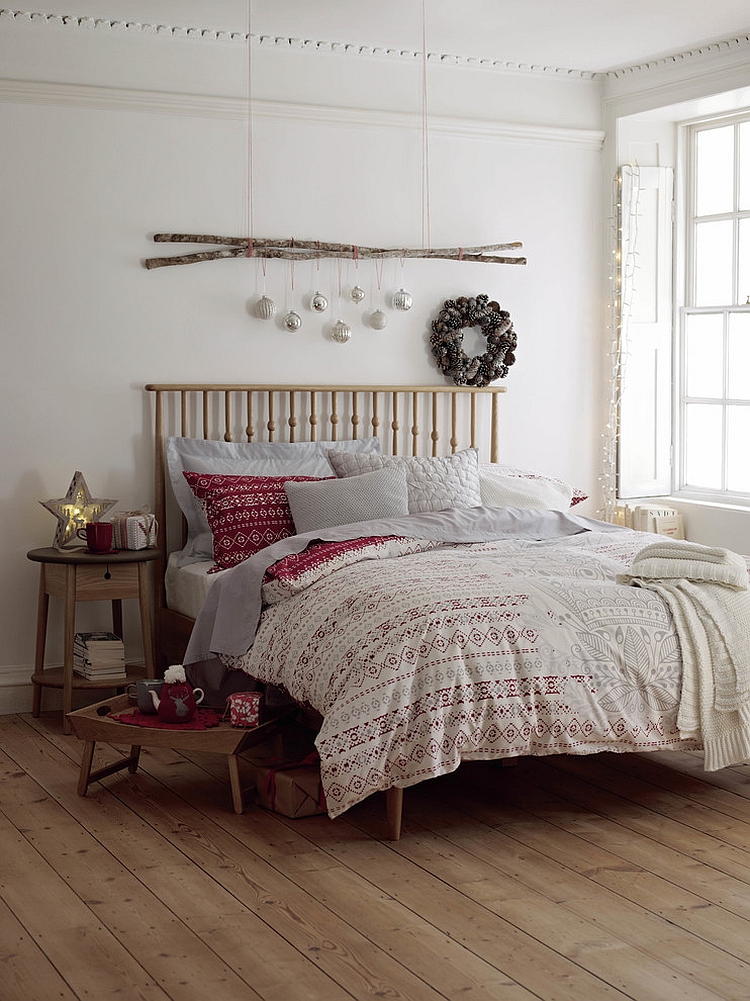 10 Christmas Bedroom Decorating Ideas, Inspirations