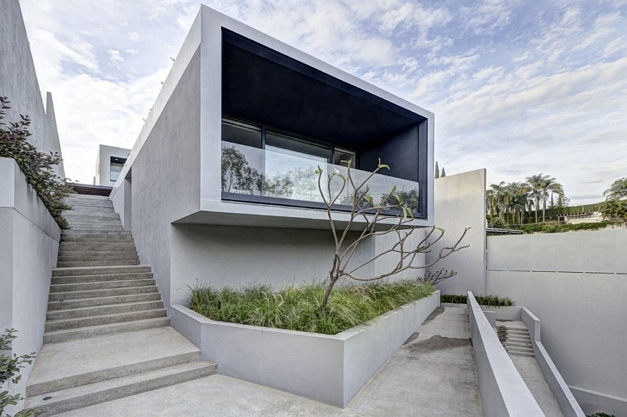 Unique entry to the lavish private home in Mexico