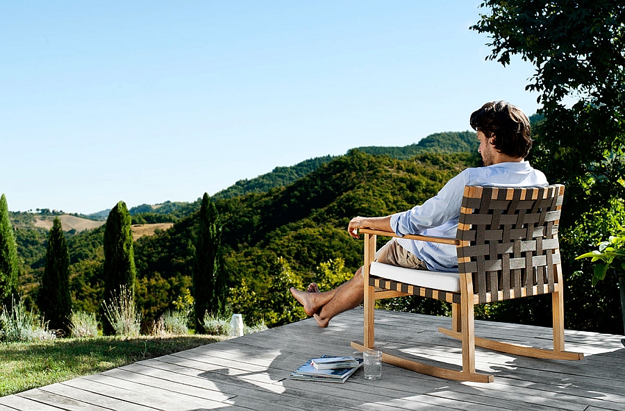 Vis à vis rocking chair for a relaxing outdoor lounge experience