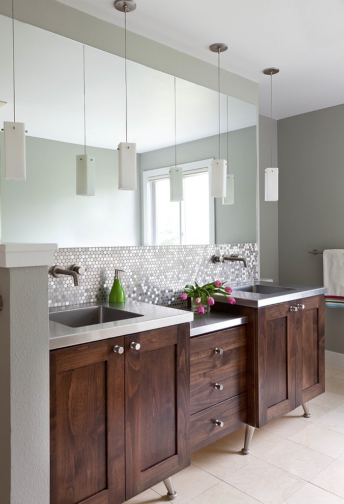 Wonderful blend of traditional and contemporary elements in the bathroom [Design: Designer Premier]