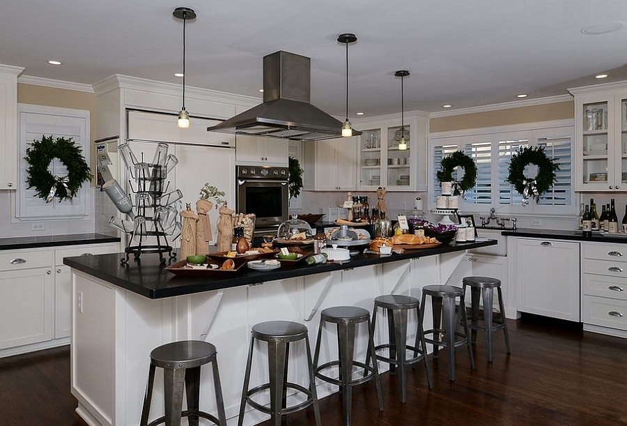 Christmas Decorating Ideas That Add Festive Charm to Your Kitchen