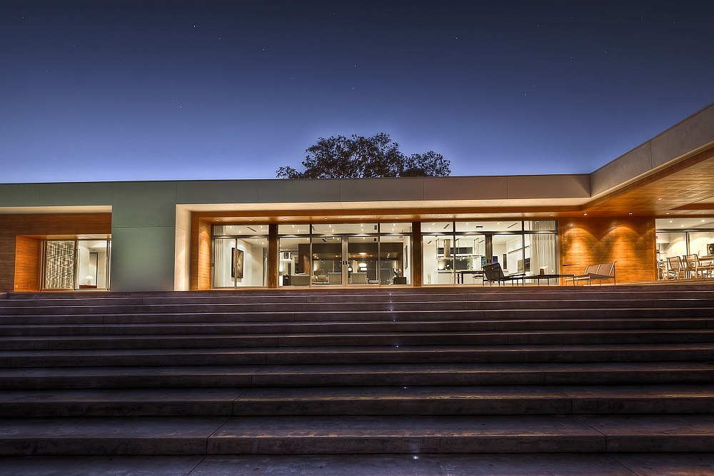 Brilliant lighting adds to the aura of the elegant Lakehouse in Florida