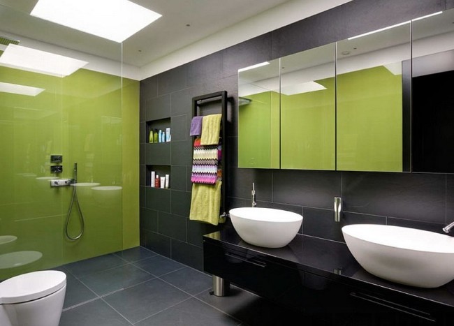 20 Refreshing Bathrooms With A Splash Of Green | Decoist