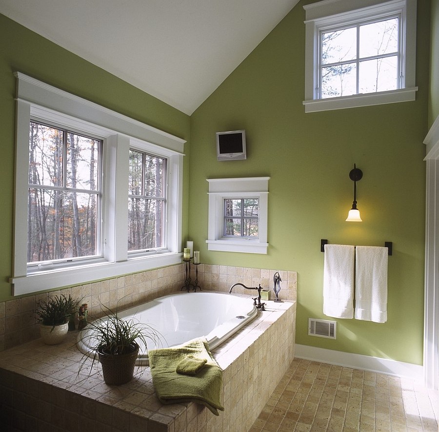 Elegant use of green inside the traditional bathroom