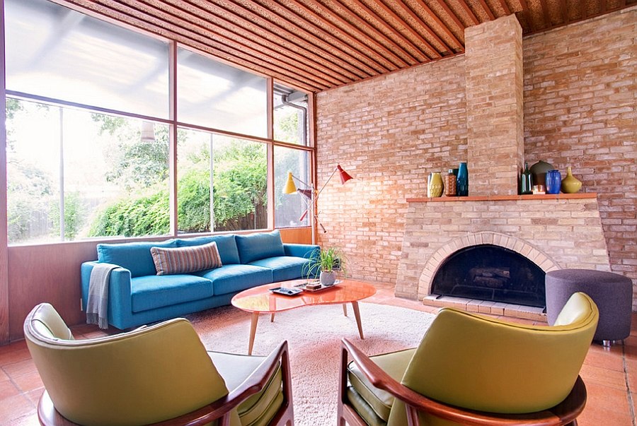 Harris sofa in gorgeous blue for the Midcentury family room [Design: Nest Modern]